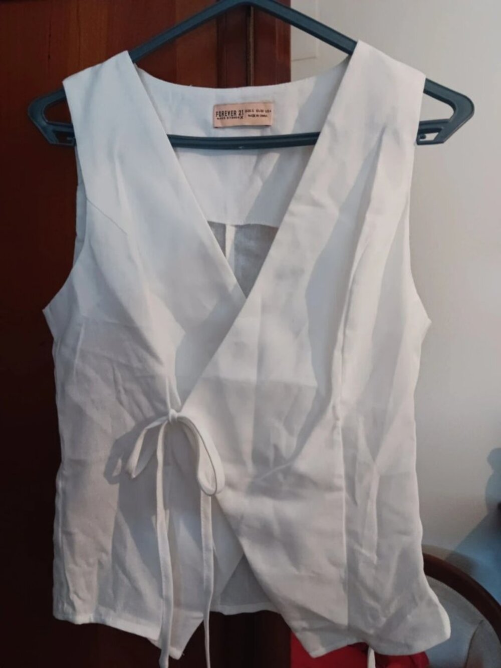 White Wrap Front Sleeveless Blouse Size XS